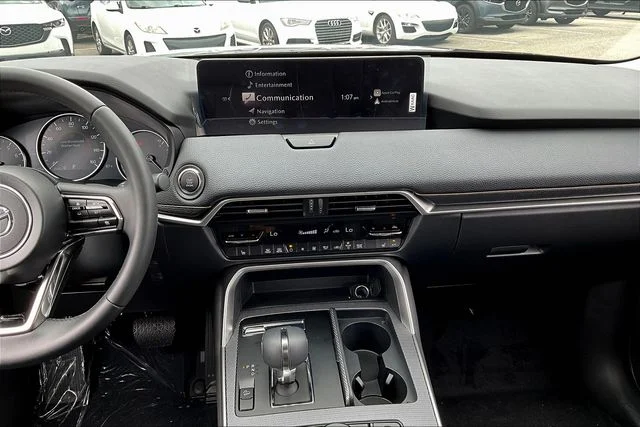 2025 Mazda CX-90 Preferred Package - Photo 6