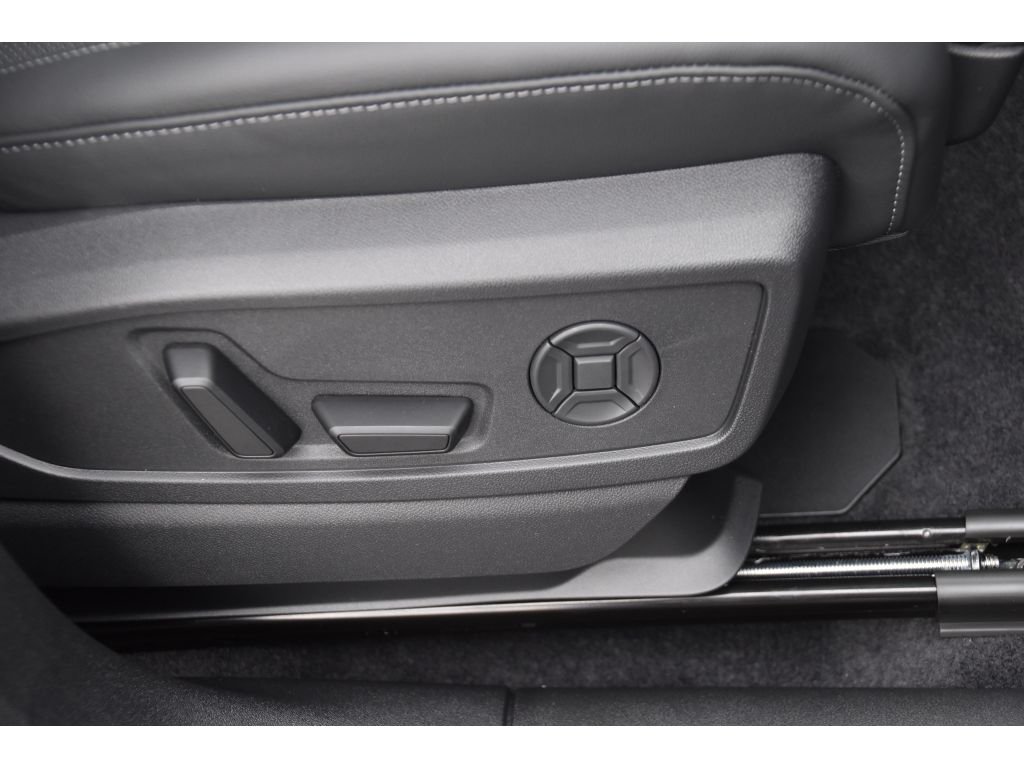 Used 2025 Tambora Gray Metallic Audi Premium Plus image 30