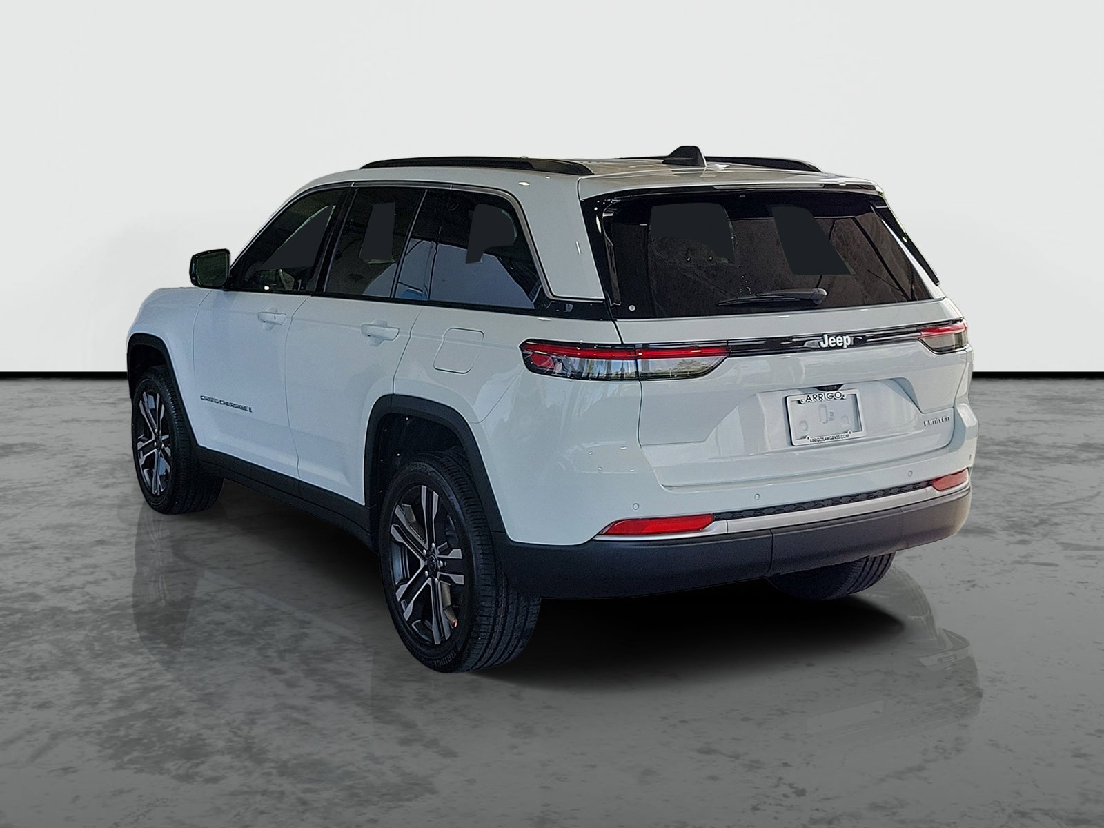 New 2027 Bright White Clear-Coat Paint Jeep Limited image 2