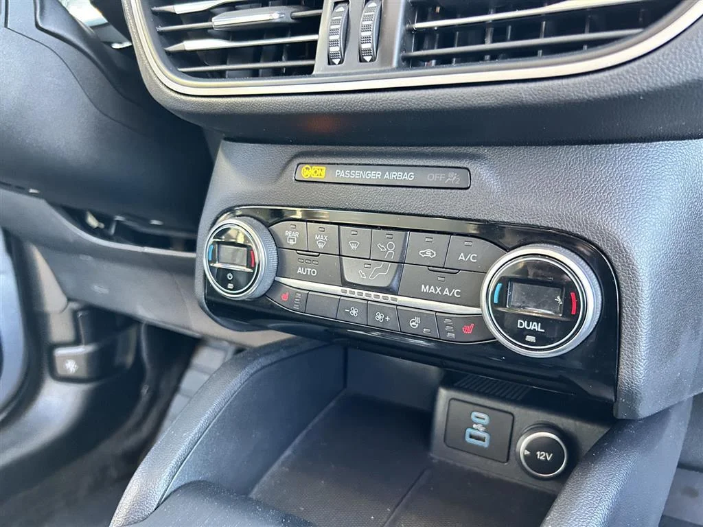 2021 Ford Escape SEL - Photo 20