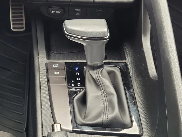Used 2025 Blue Hyundai SEL Sport image 17
