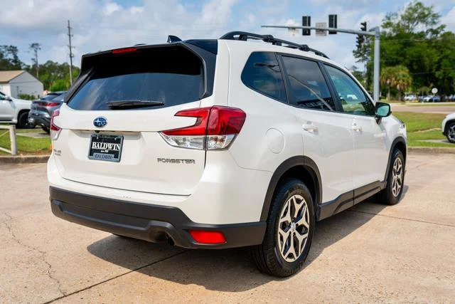 Certified Used 2024 Crystal White Pearl Subaru Premium image 18