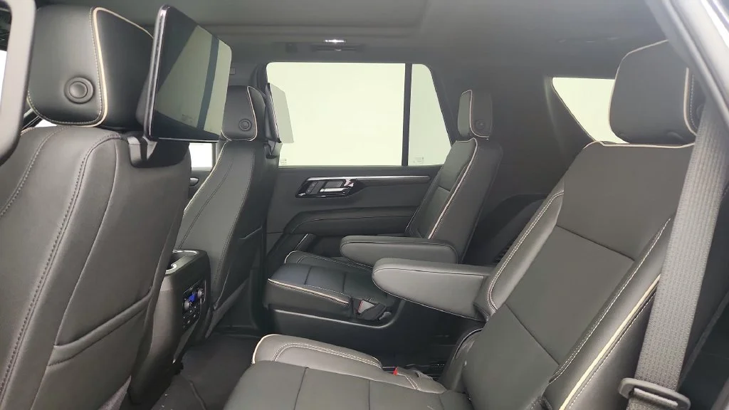 New 2026 Dark Ash Metallic Chevrolet Premier image 21