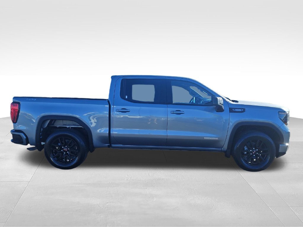 Used 2026 Silver GMC Elevation image 6