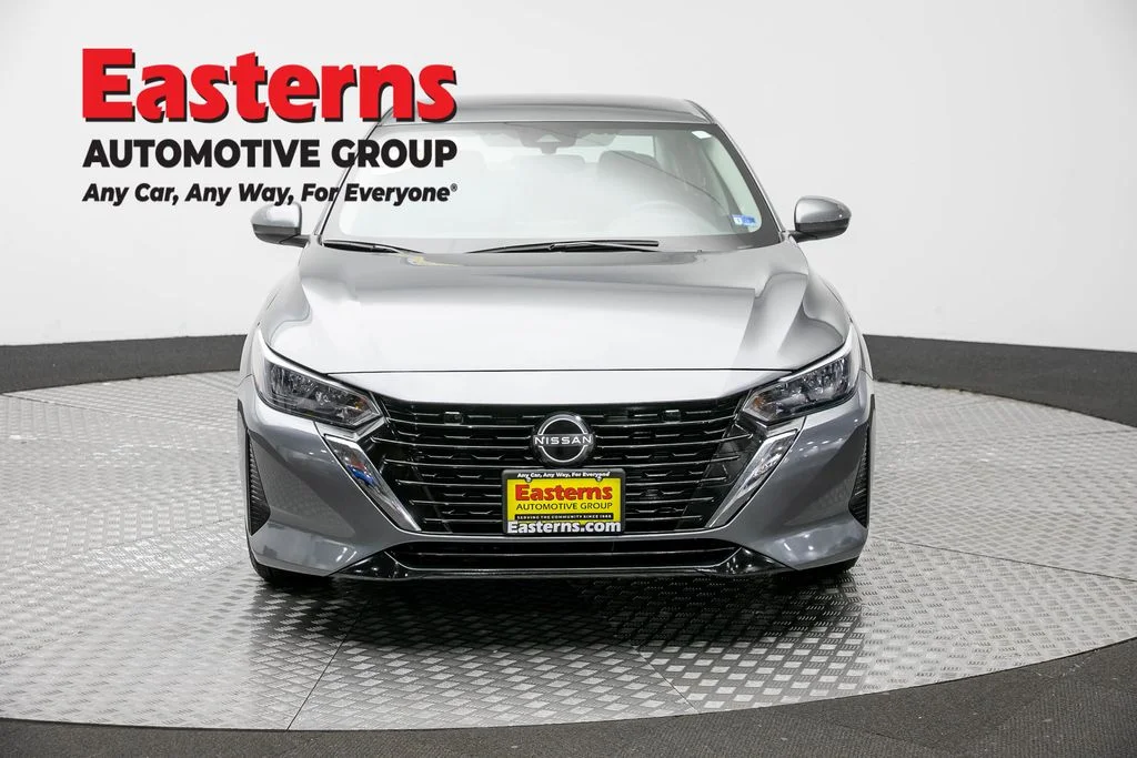 Used 2024 Gray Nissan S image 2