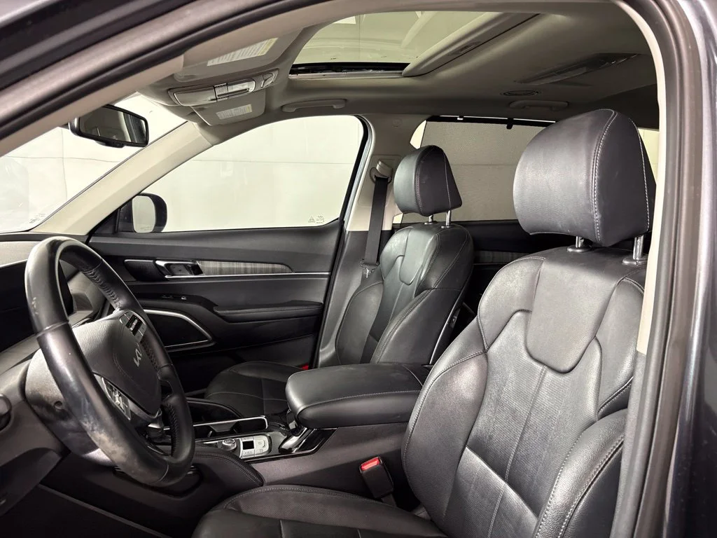 Used 2024 Gray Kia EX image 28