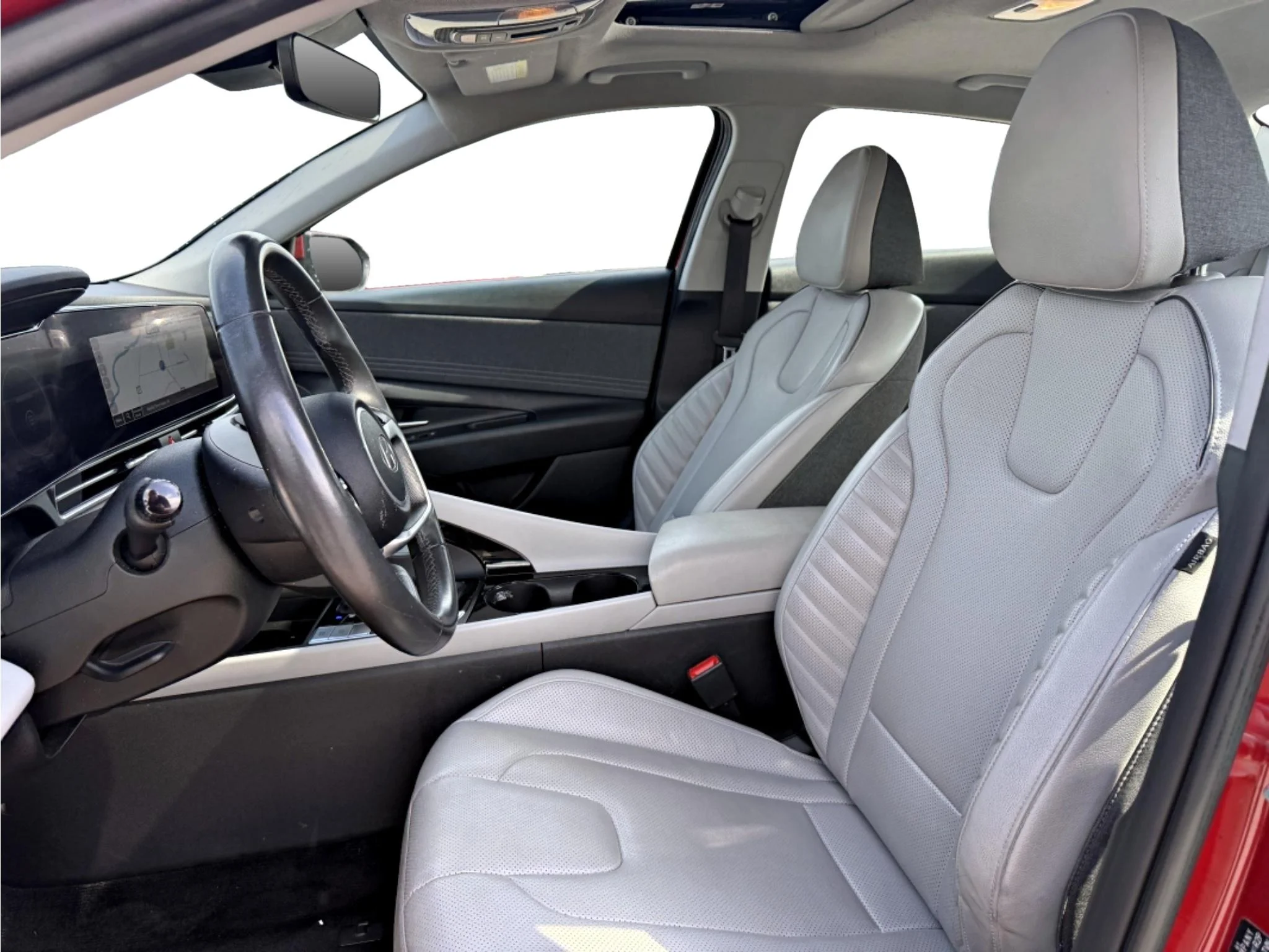 Used 2025 Ultimate Red Hyundai Limited image 13