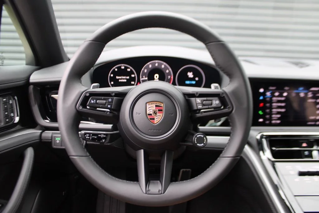 Certified Used 2025 White Porsche 4 image 18
