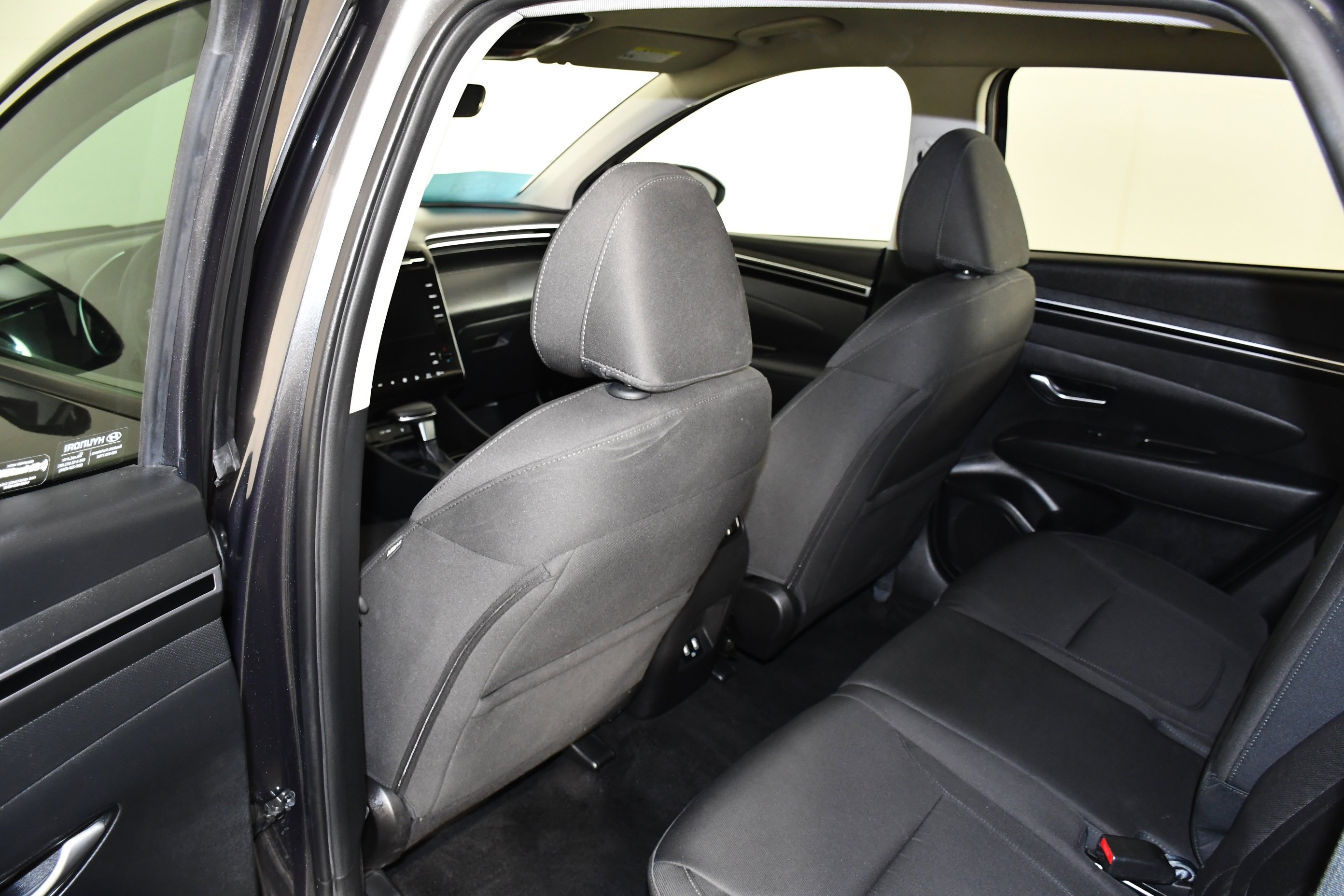Used 2024 Dark Gray Metallic Hyundai SEL image 46
