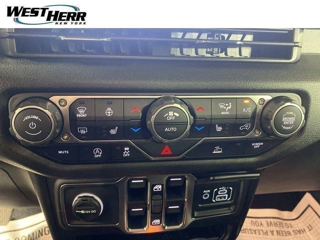 Used 2026 Bright White Clearcoat Jeep Sport S image 32