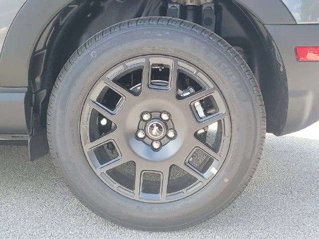 New 2026 Gray Metallic Ford Big Bend image 8