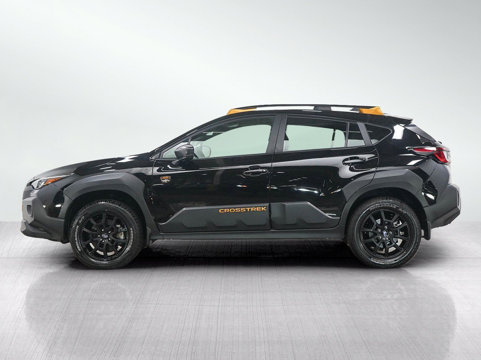 Used 2025 Subaru Crosstrek Wilderness with VIN 4S4GUHU68S3752381 for sale in Burnsville, Minnesota