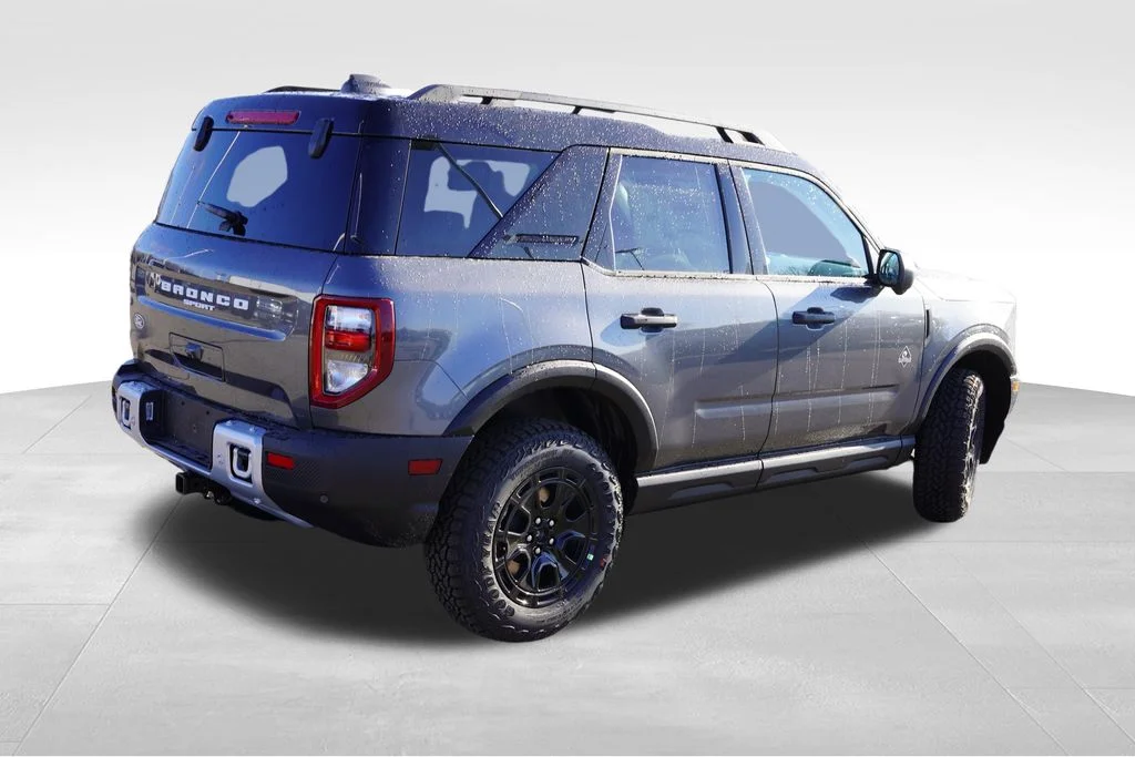 New 2026 Gray Ford Outer Banks image 3