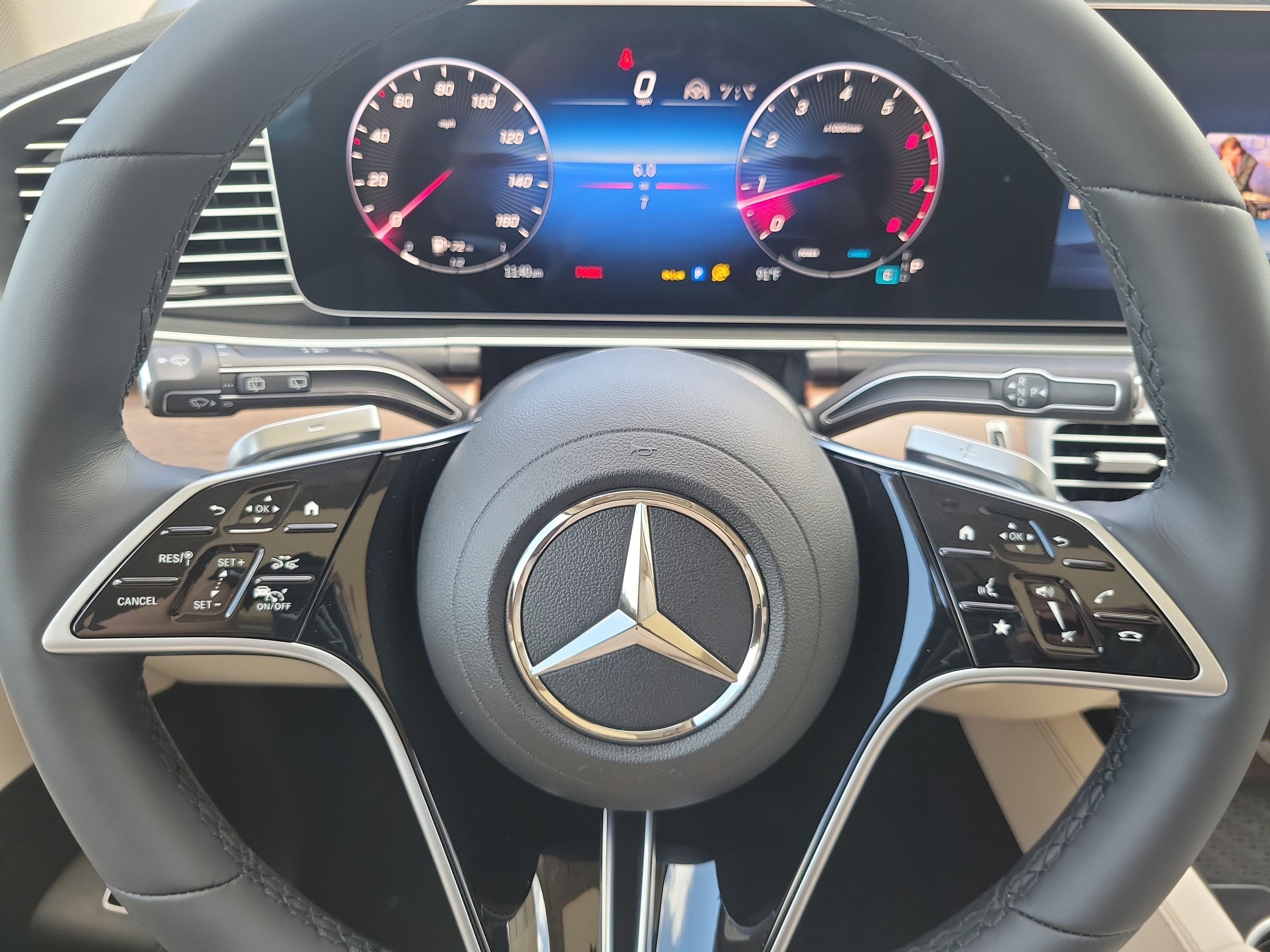 New 2026 Polar White Mercedes-Benz GLS 450 image 59