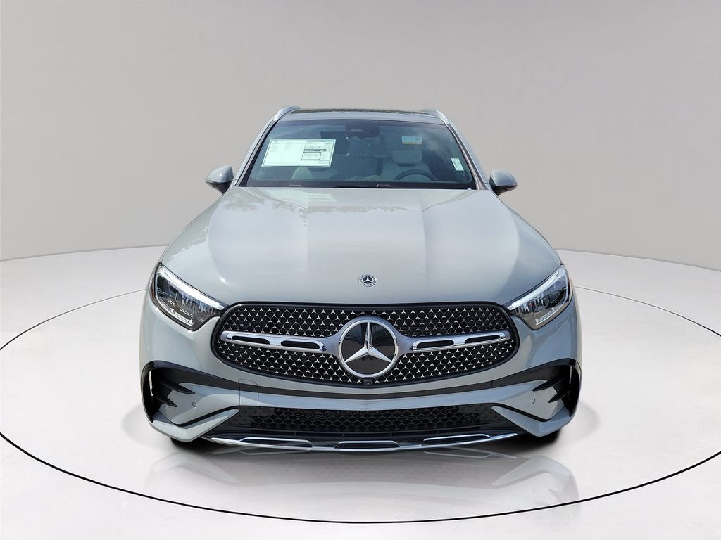 New 2027 MANUFAKTUR Alpine Grey Mercedes-Benz GLC 300 image 2