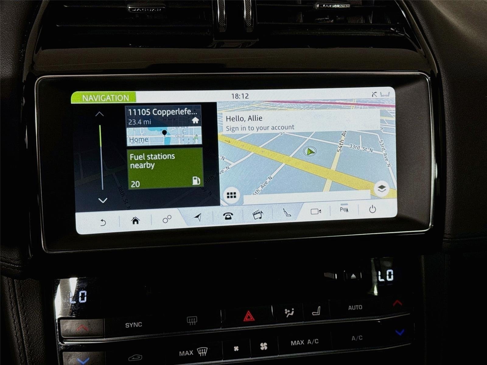 Used 2020 White Jaguar 25t Prestige image 16