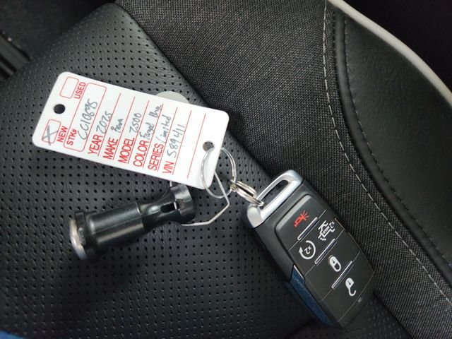 2025 RAM 2500 Limited - Photo 40