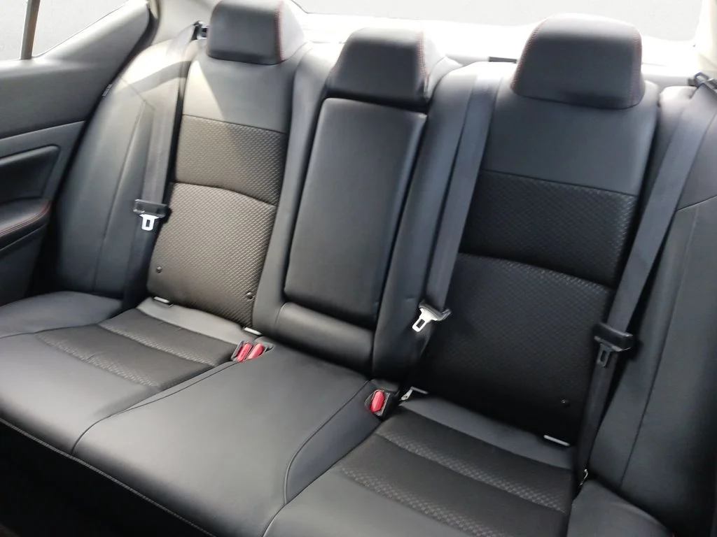 Used 2024 Silver Nissan 2.5 SR image 9