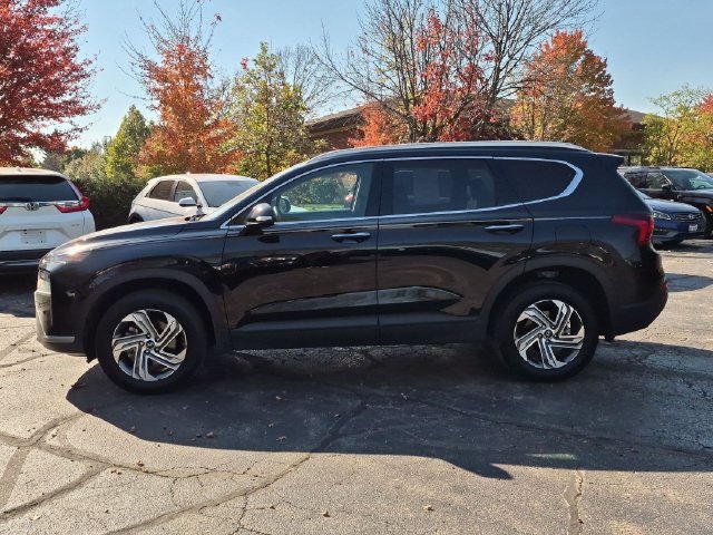 Used 2023 Black Hyundai SEL image 4