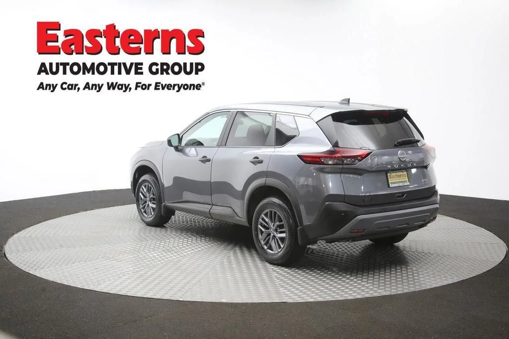 Used 2023 Gray Nissan S image 67