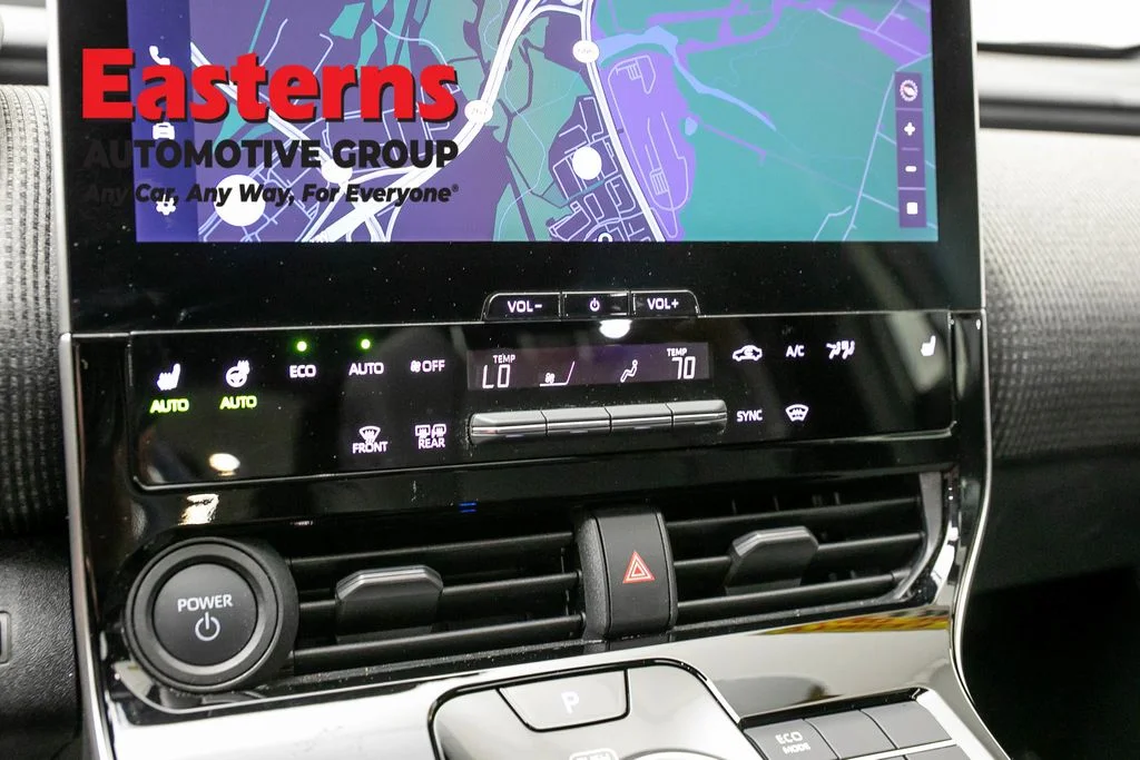 Used 2024 Silver Toyota XLE image 20