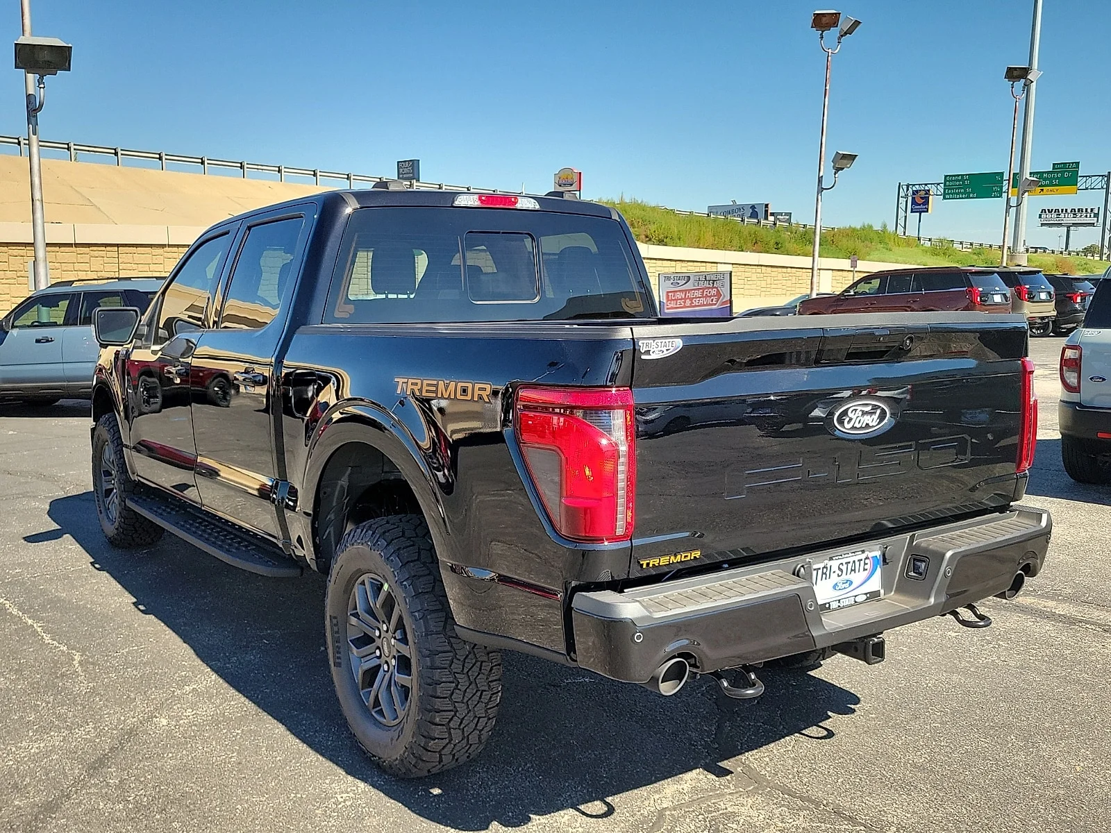 New 2026 Agate Black Metallic Ford Tremor&reg; image 3