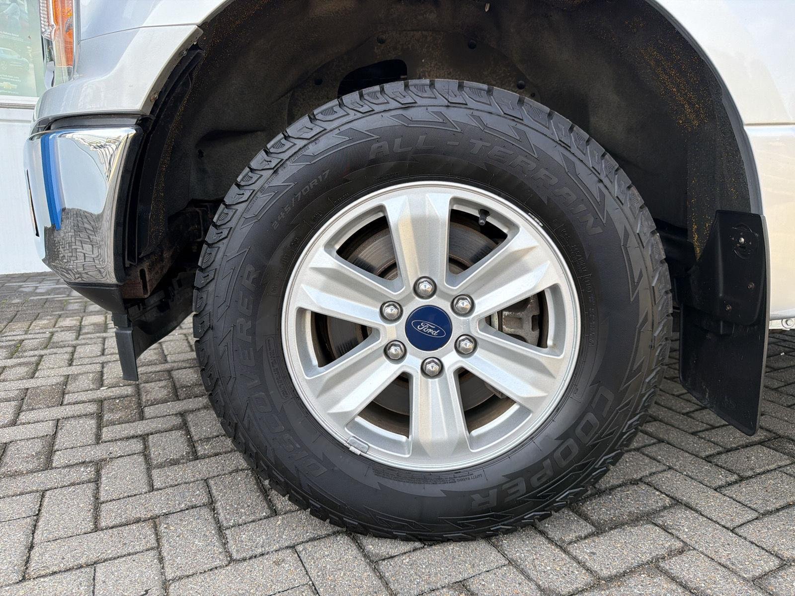 Used 2018 Ingot Silver Metallic Ford XLT image 10