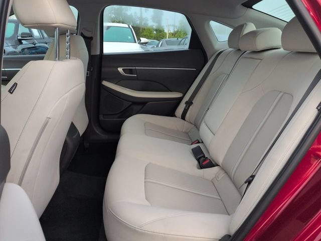 Certified Used 2025 Red Hyundai SEL image 13