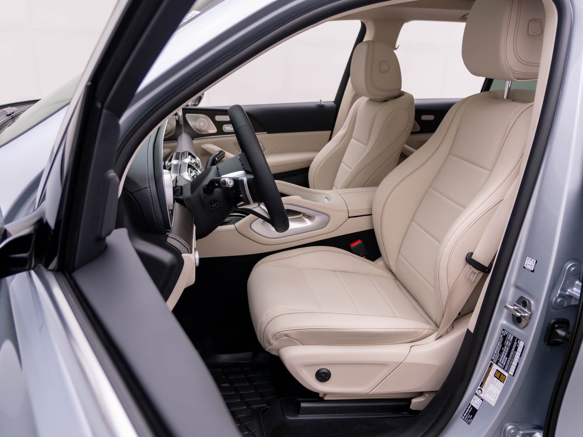 New 2027 Silver Mercedes-Benz GLE 450 image 17