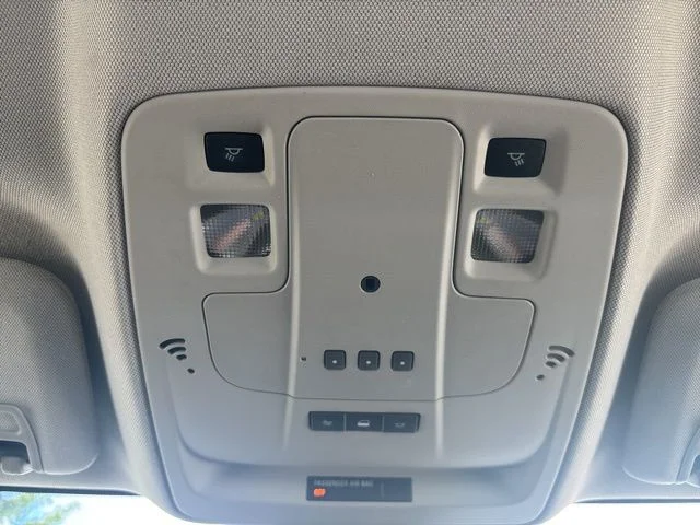 Used 2014 Summit White Chevrolet LT image 29