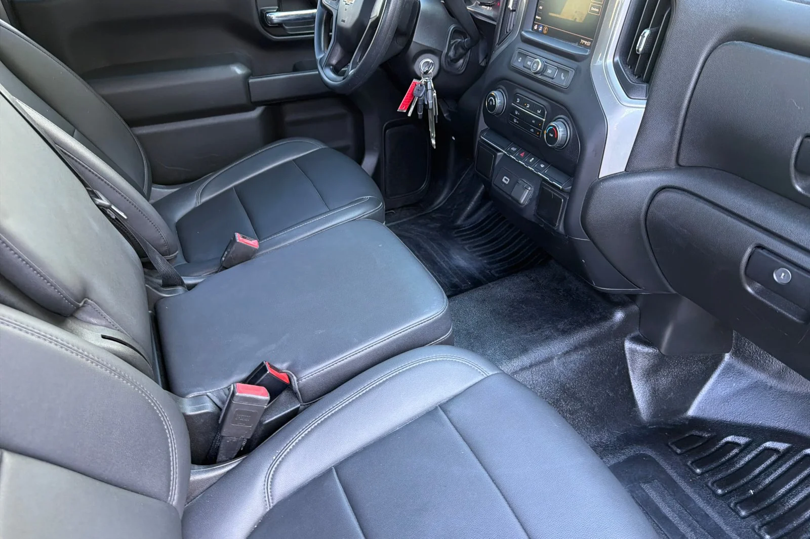 Used 2020 White Chevrolet Work Truck image 18