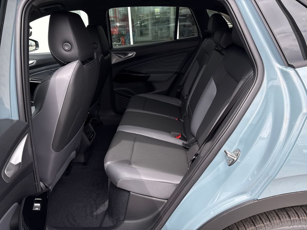 New 2026 Arctic Blue Metallic Volkswagen Pro S image 28