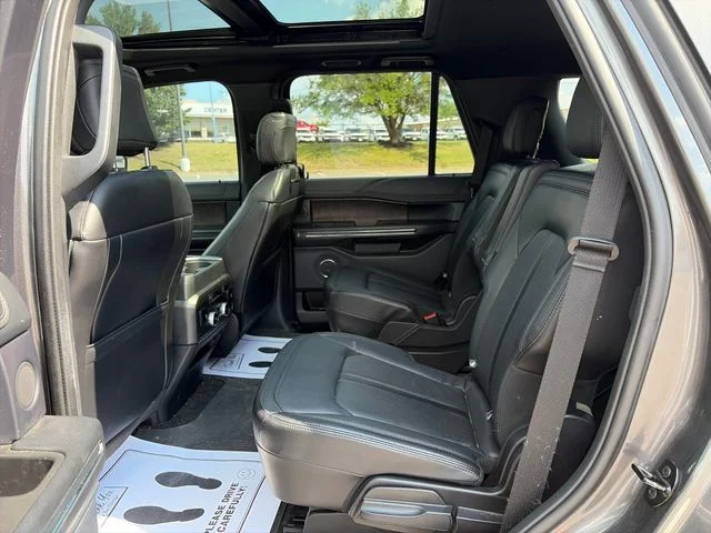 Used 2020 Gray Ford Limited image 26