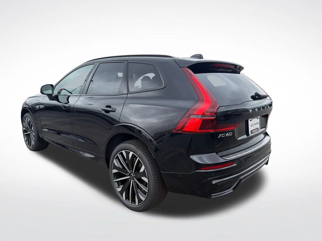 New 2026 Onyx Black Volvo Ultra image 7