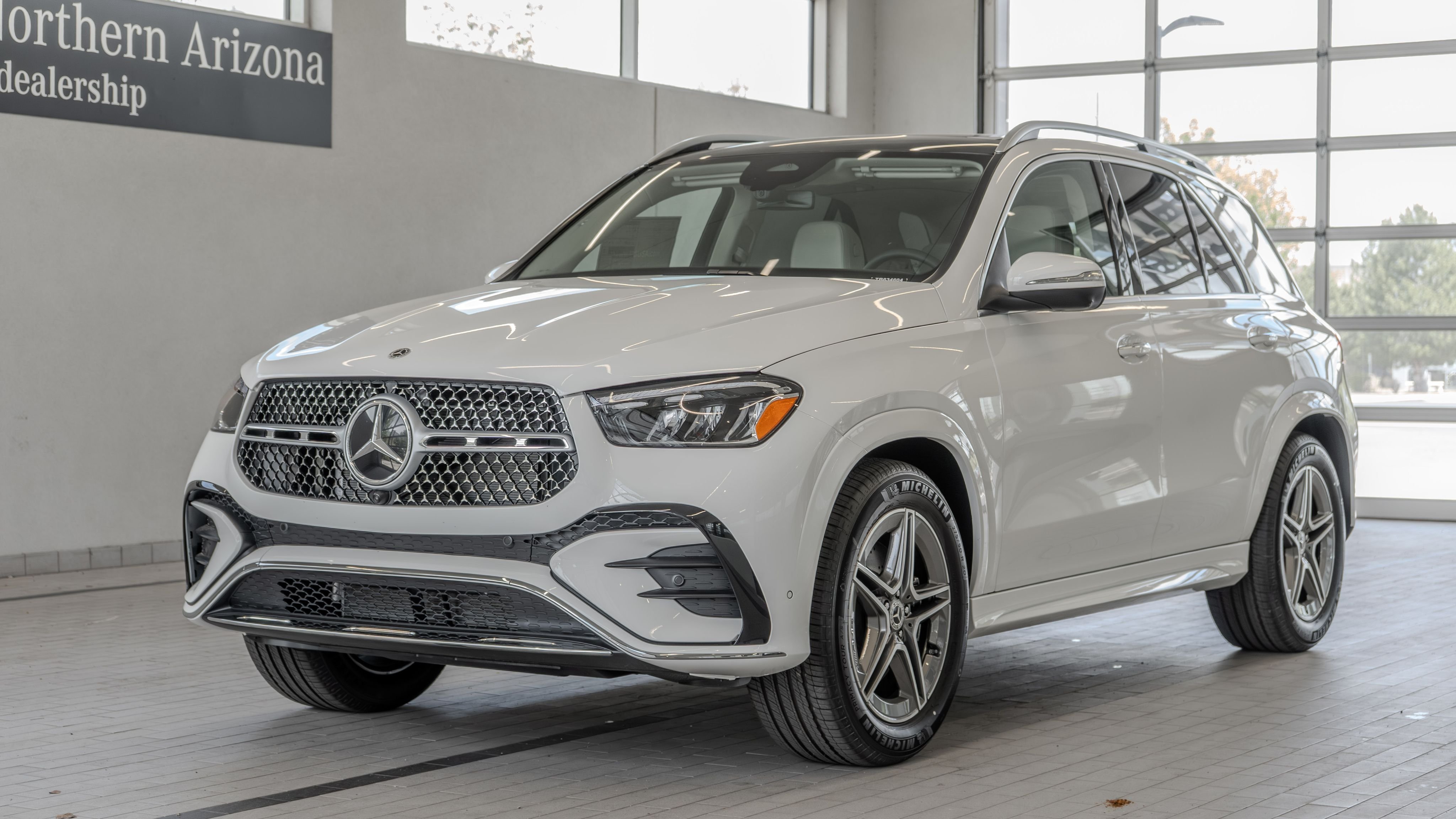 New 2026 Polar White Mercedes-Benz GLE 450 image 25