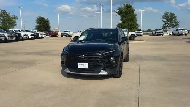 Used 2023 Black Chevrolet 2LT image 4