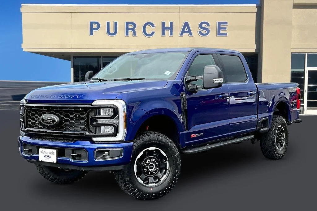 New 2026 Argon Blue Metallic Ford F-250® XLT image 2