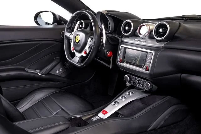 Used 2017 Nero Ferrari T image 49