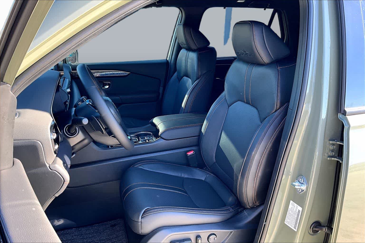 New 2026 Ash Green Metallic Honda TrailSport Elite Blackout image 9