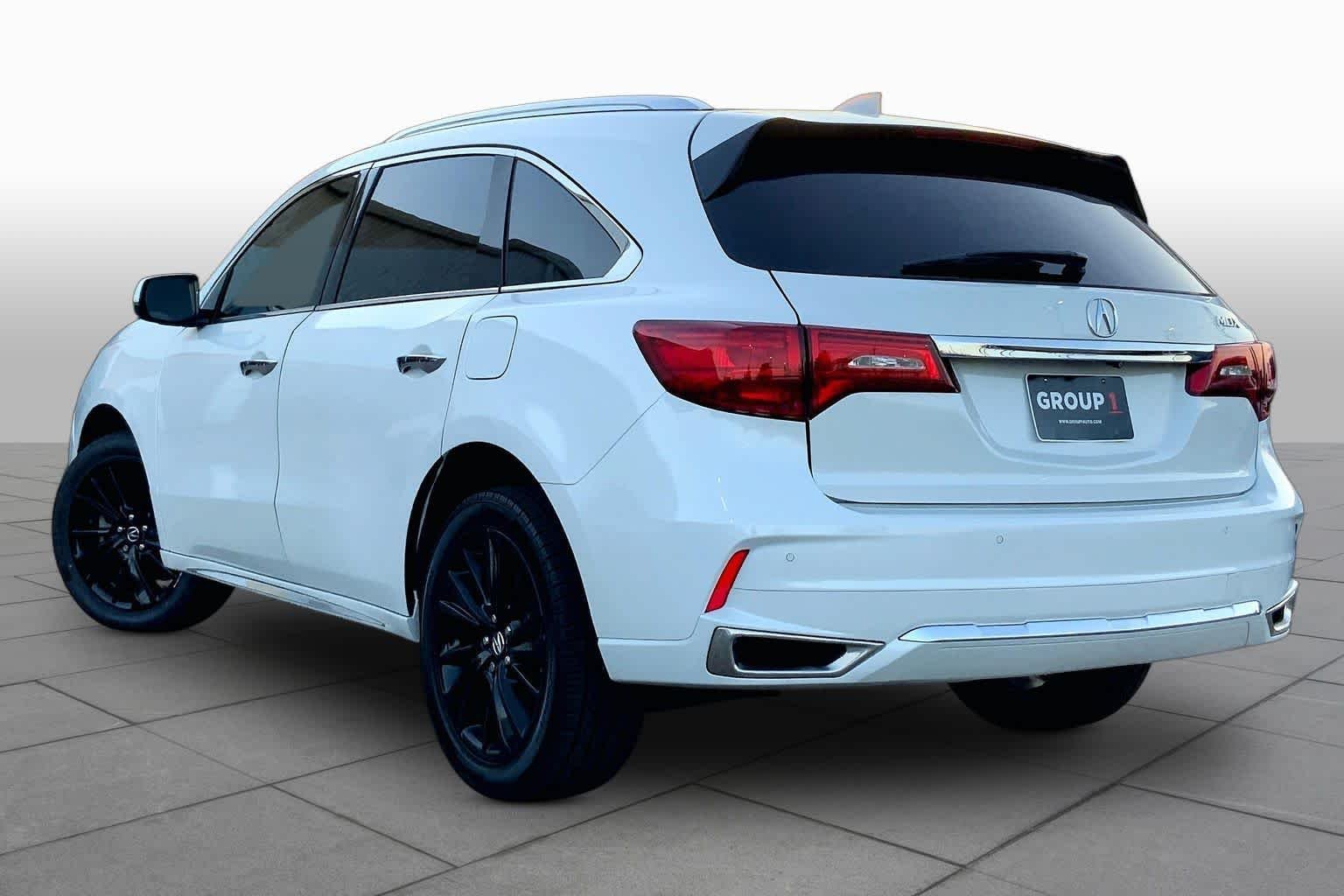 Used 2020 Platinum White Pearl Acura with Advance Package image 12