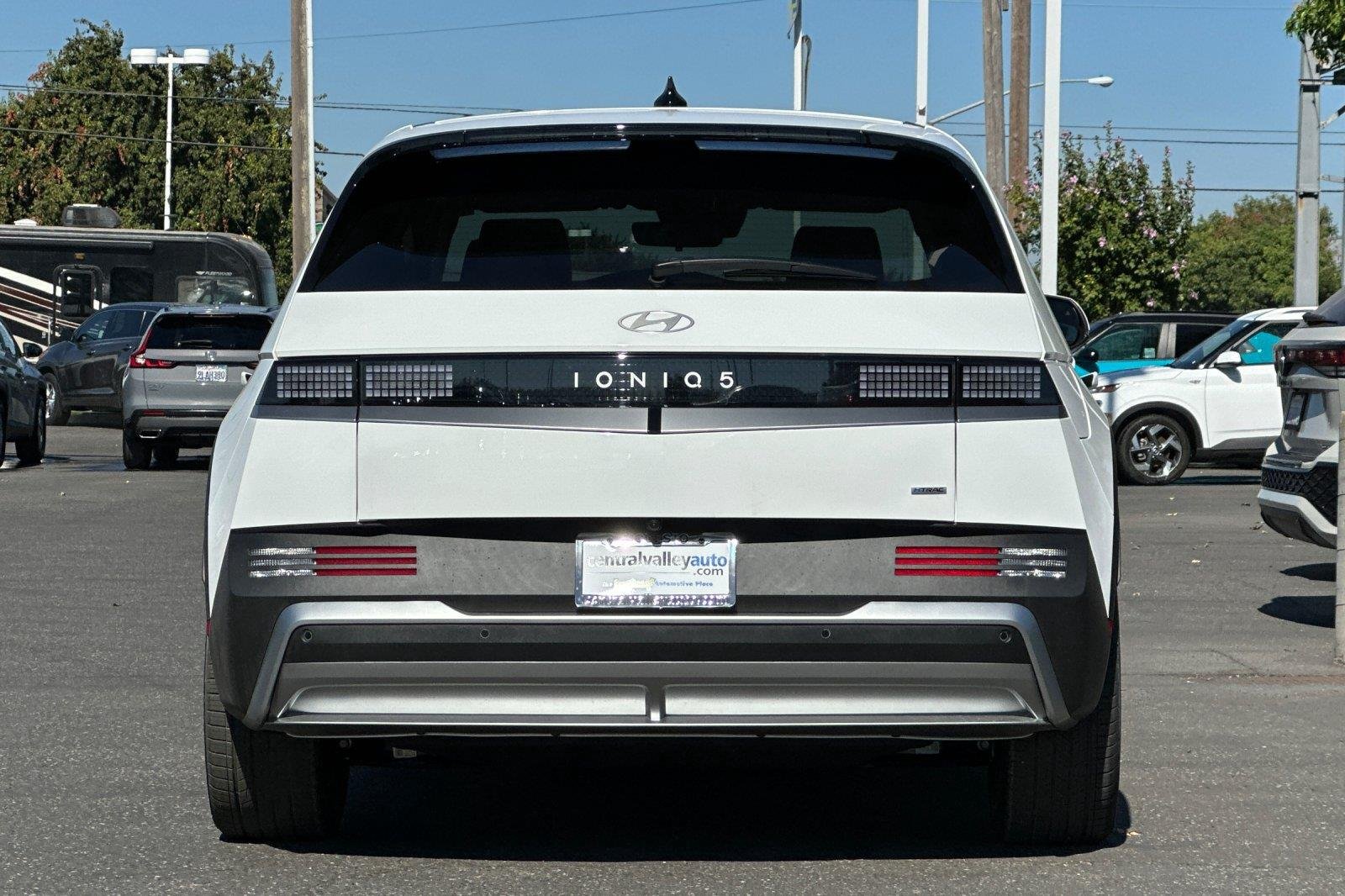 New 2026 Atlas White Hyundai SE image 5
