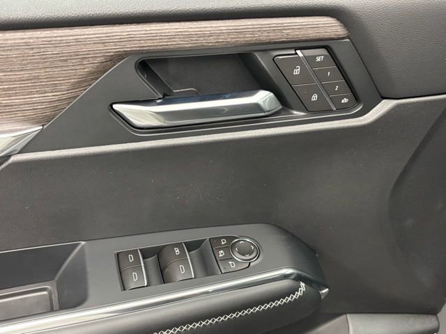 2026 GMC Acadia Denali - Photo 16