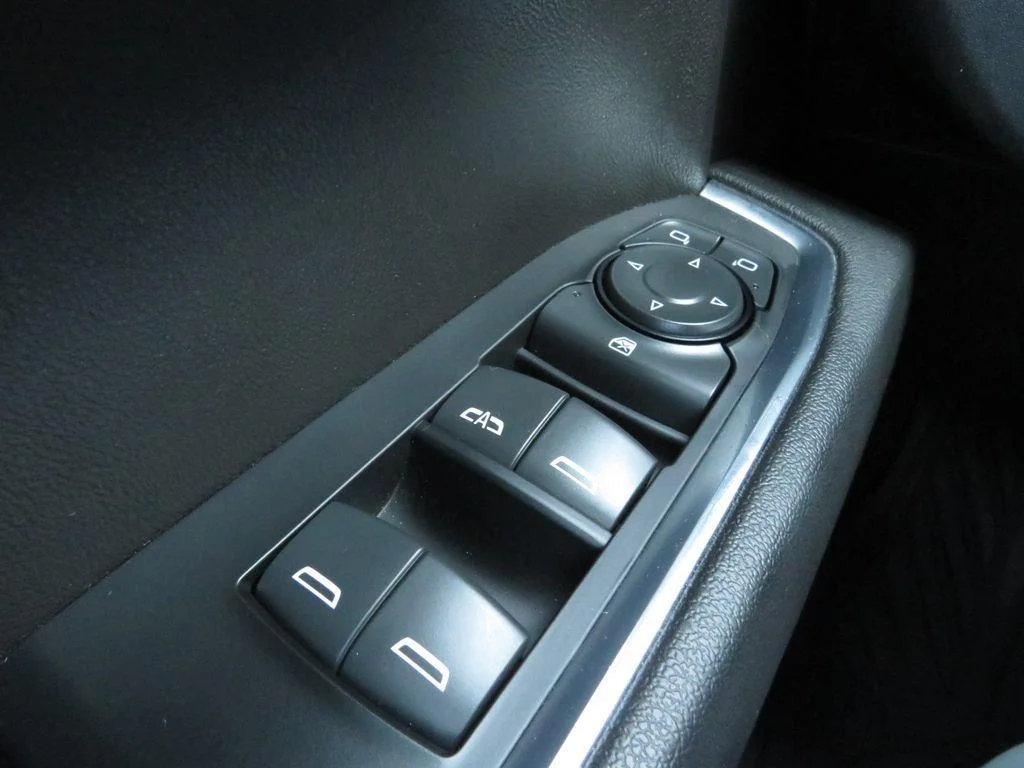 Used 2023 Glacier Blue Metallic Chevrolet RST image 28