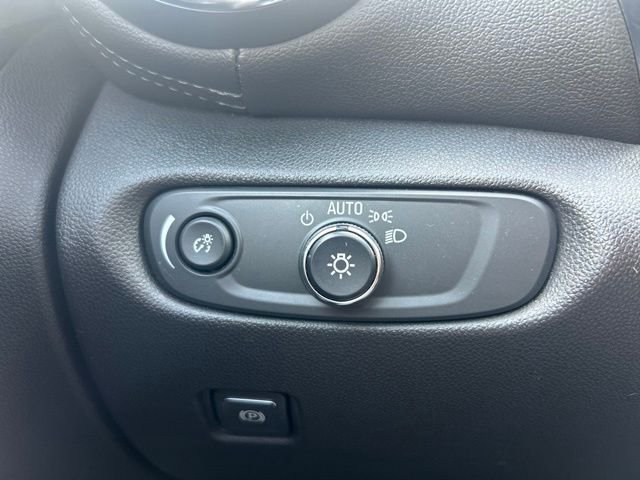 Used 2021 Black Chevrolet LT image 13