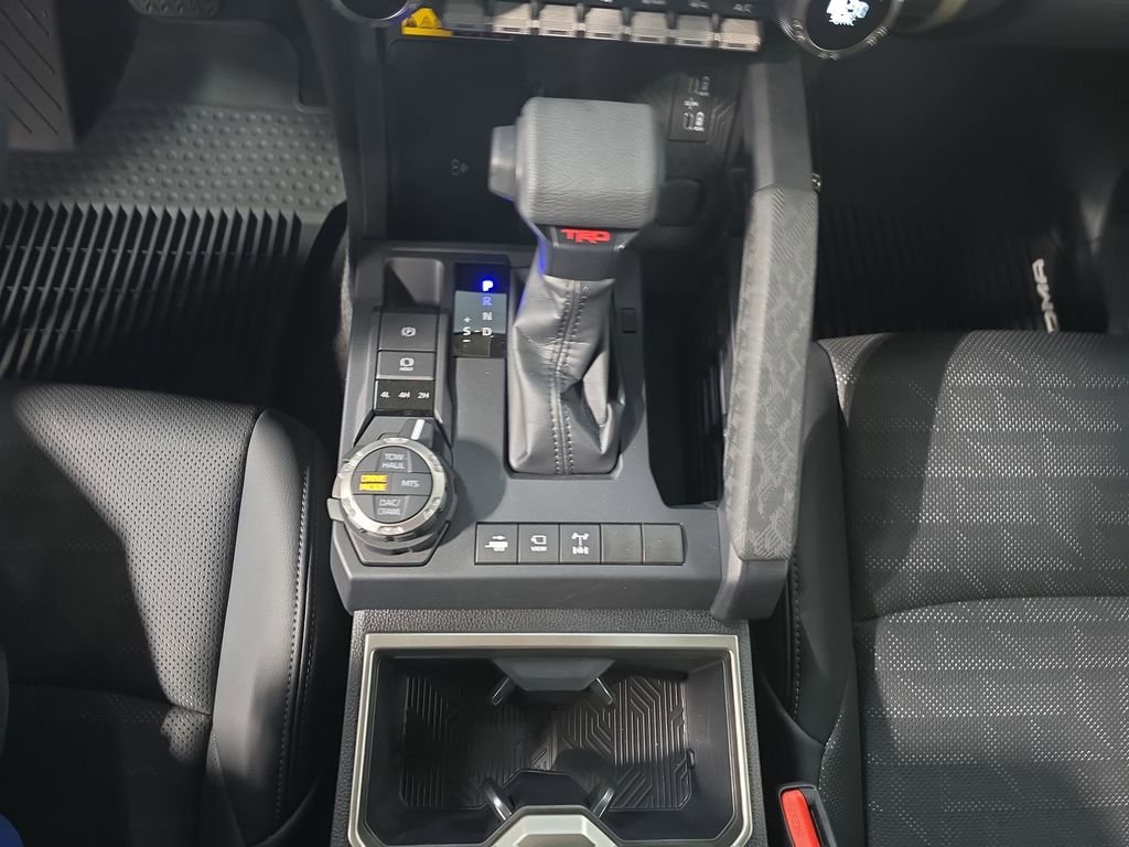 2025 Toyota Tacoma TRD Off Road - Photo 25