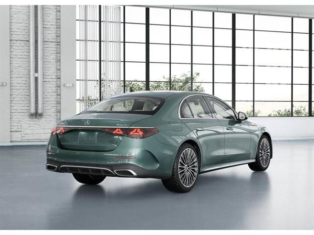 New 2027 Verde Silver Metallic Mercedes-Benz E 450 image 21