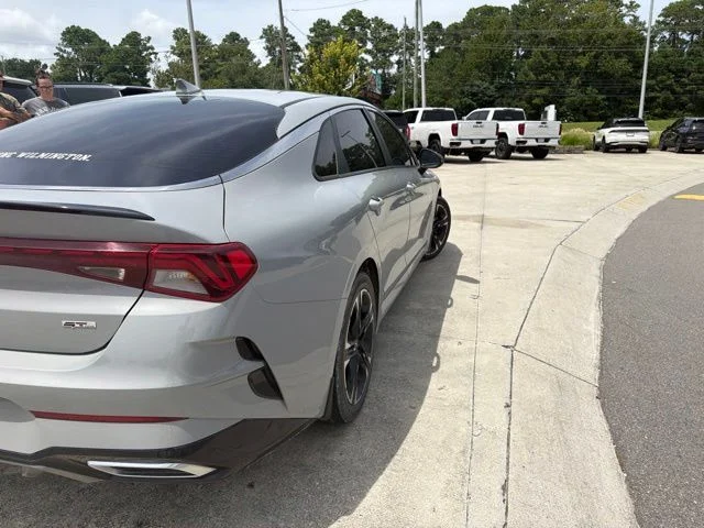 Used 2023 Gray Kia GT-Line image 5