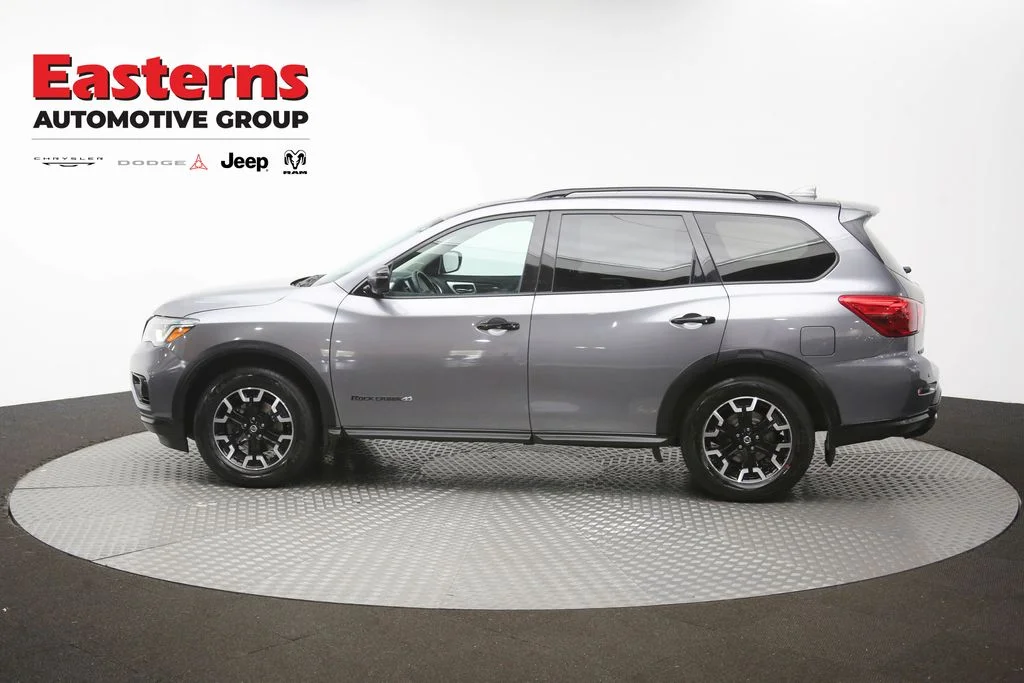 Used 2020 Gray Nissan SL image 69