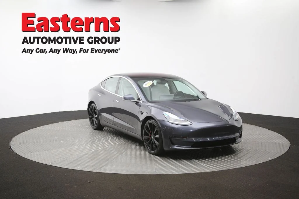 Used 2018 Gray Tesla Long Range image 45
