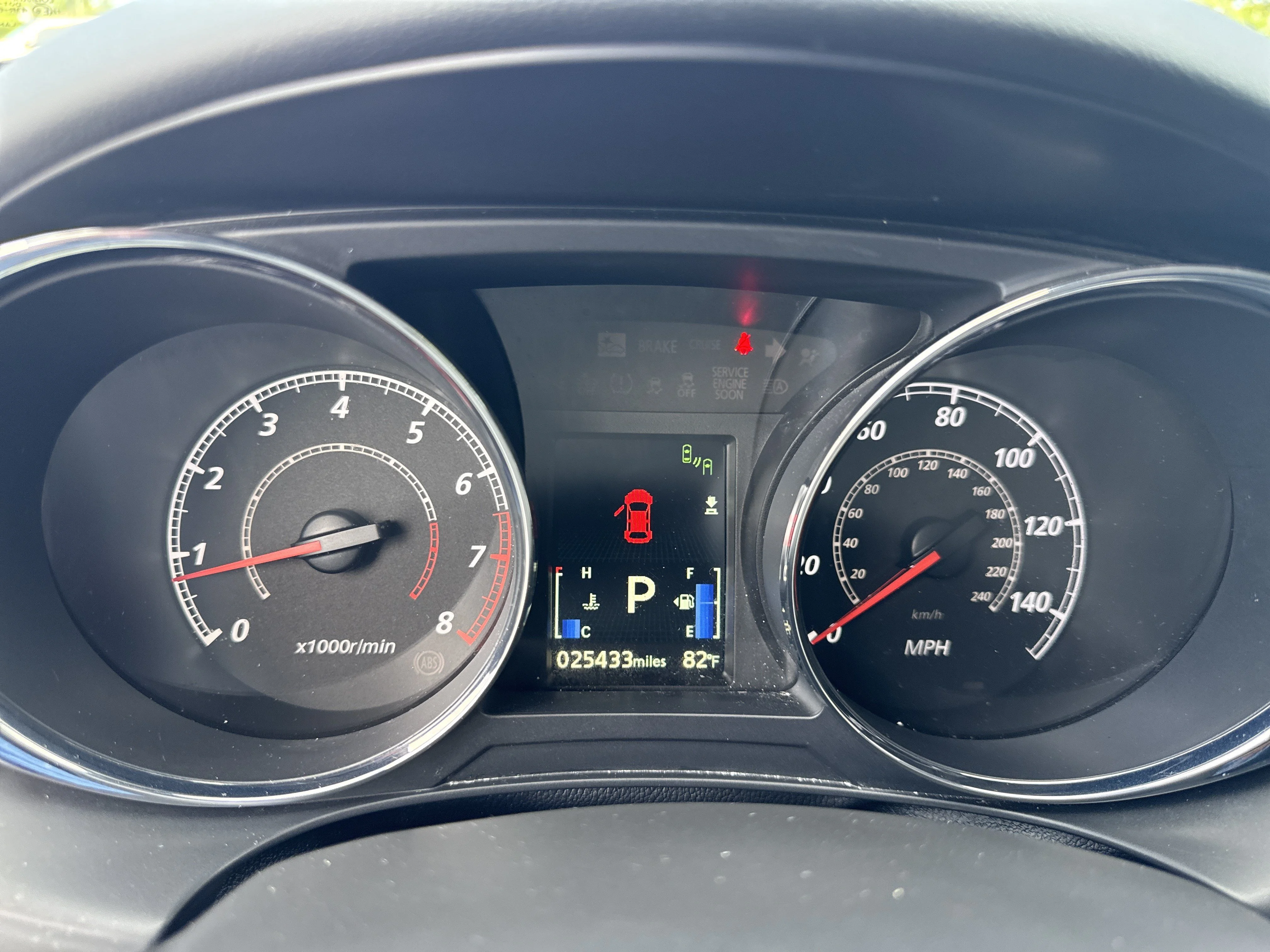 Used 2025  Mitsubishi 2.0 ES image 17